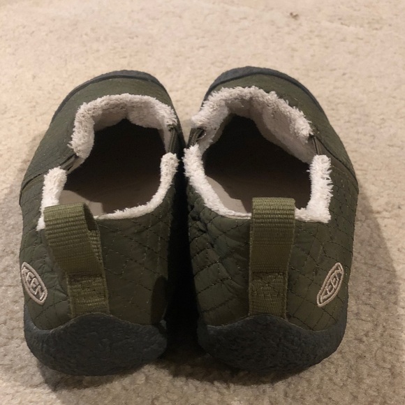 Keen Forest Green Quilted Slip-On Footwear - Picture 2 of 5
